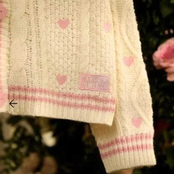 NWT Taylor Swift Lover Album Cardigan Size XS / S - Picture 4 of 7